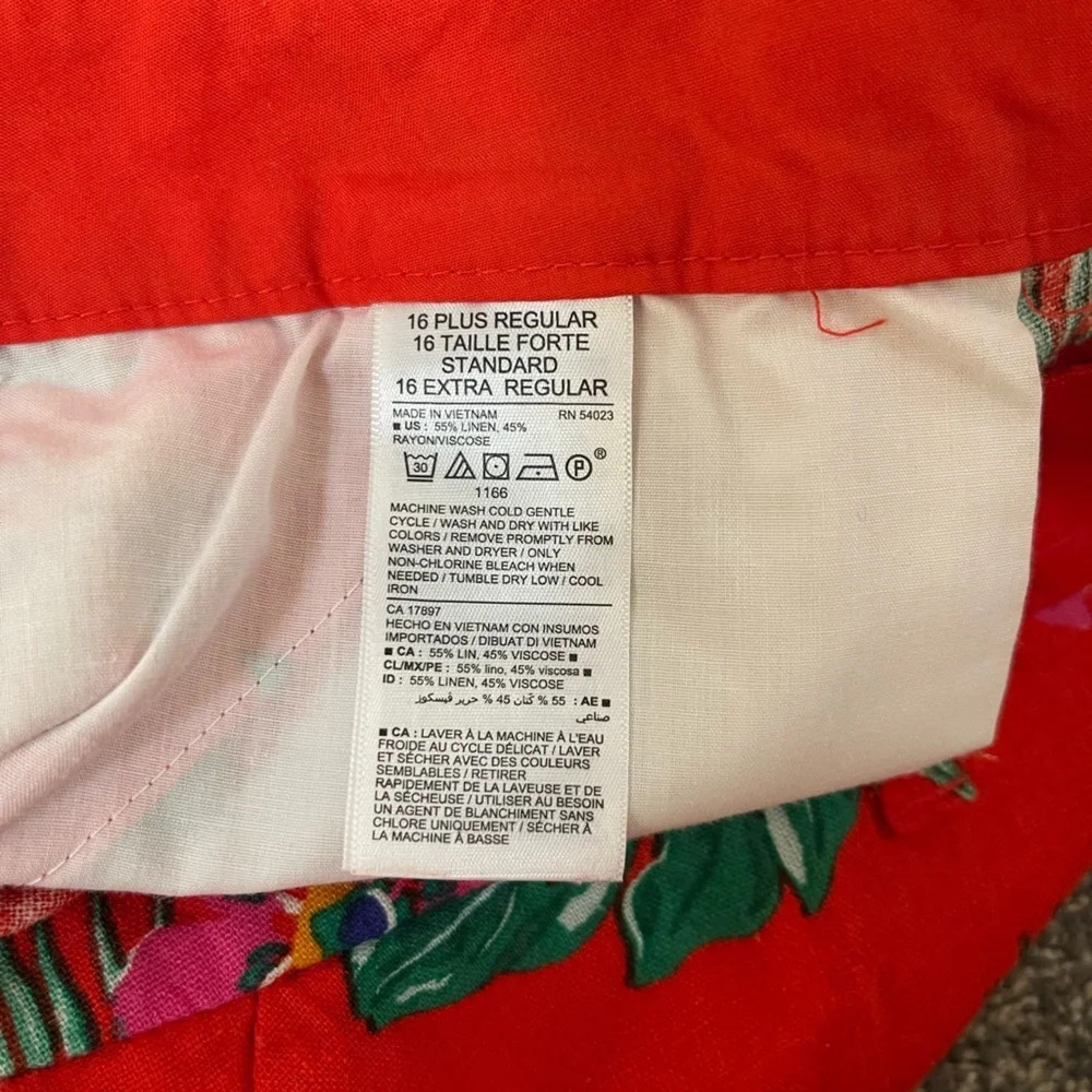 Old Navy red linen vibrant floral tropical shorts size 16 - Picture 4 of 4